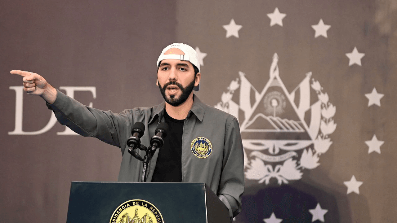 Nayib Bukele critica a la Fed y la califica de &#8220;Inmoral&#8221;