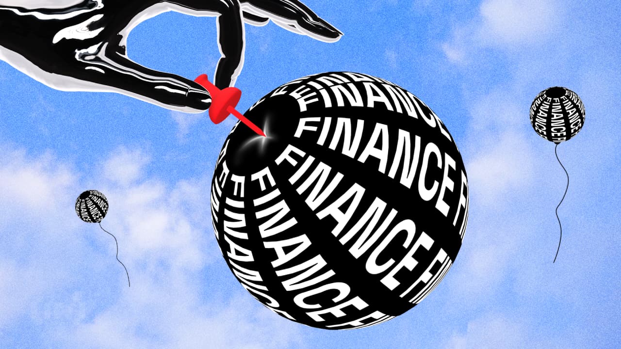 Los estadounidenses pierden confianza en la economía, pero Bitcoin no los convence