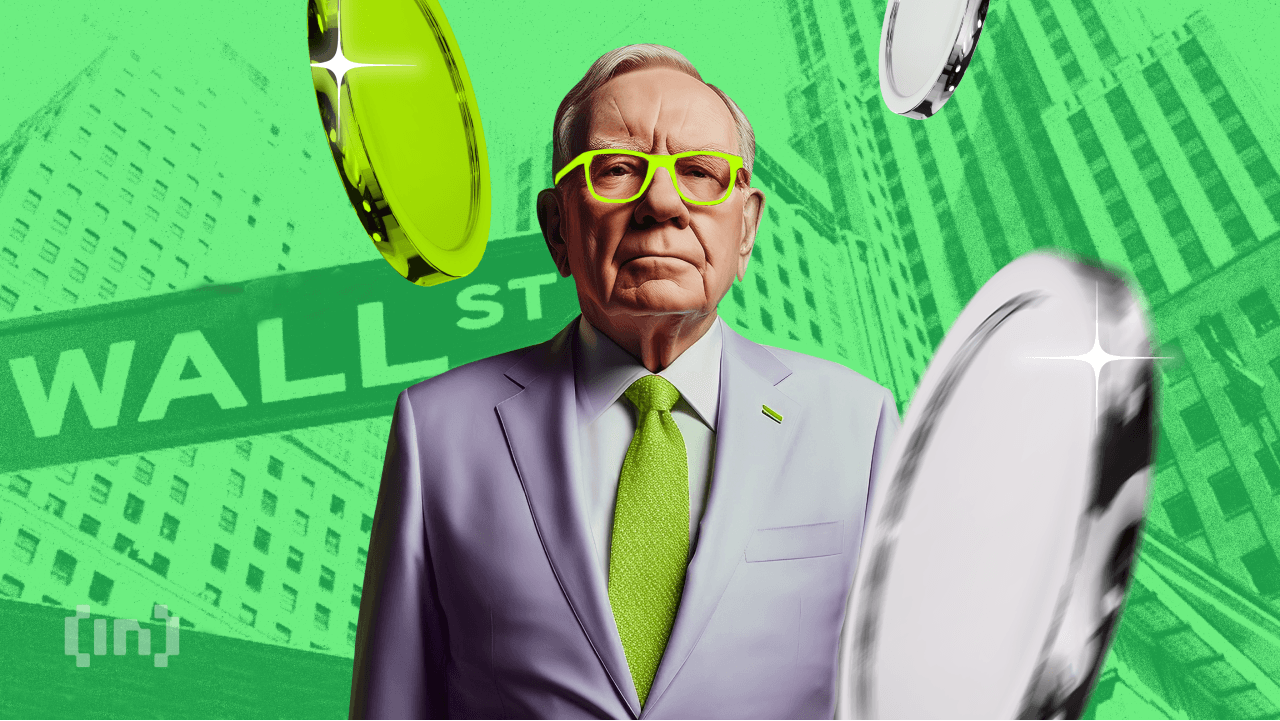 Warren Buffett tiene un récord de $334 mil millones en efectivo: ¿Por qué sigue rechazando Bitcoin?