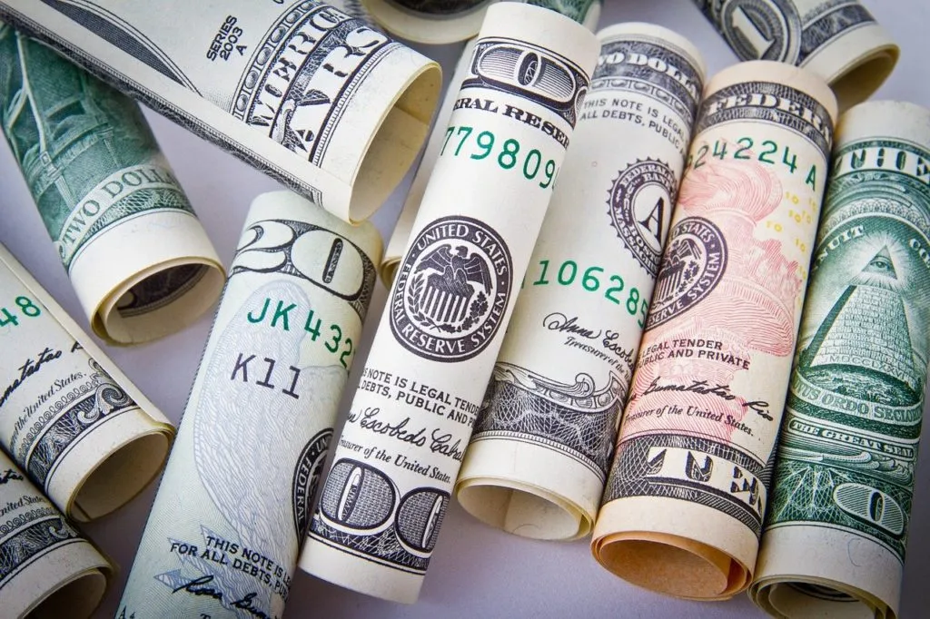 dolar
