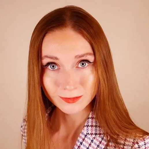 elena_obukhova-e1648142074385.jpg