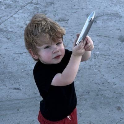 Fotografía del usuario de la cuenta oculta de Elon Musk @ErmnMusk.