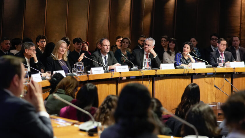 Durante la presentación del ILIA, se destacó que la inteligencia artificial puede desempeñar un papel fundamental en la transformación de la región.