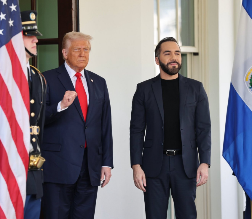Donald Trump recibe a Nayib Bukele en la Casa Blanca. Fuente: X/@MAGAVoice