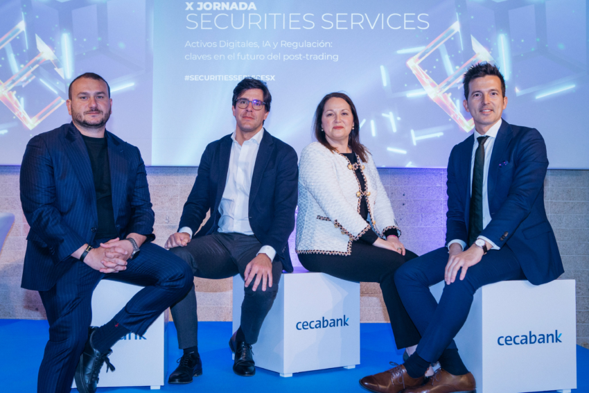 Cecabank y Bit2Me alistan una plataforma de trading con más de 100 criptomonedas para banco.