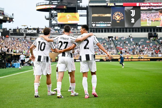 Jugadores de la Juventus FC durante un encuentro del Mundial de Clubes. Fuente: X/@SoyCalcio_